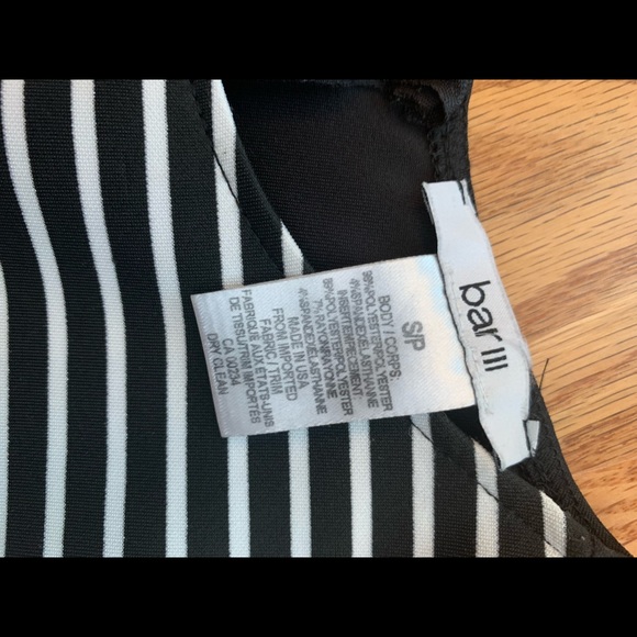 Beautiful black and white dress 👗 - Picture 3 of 3